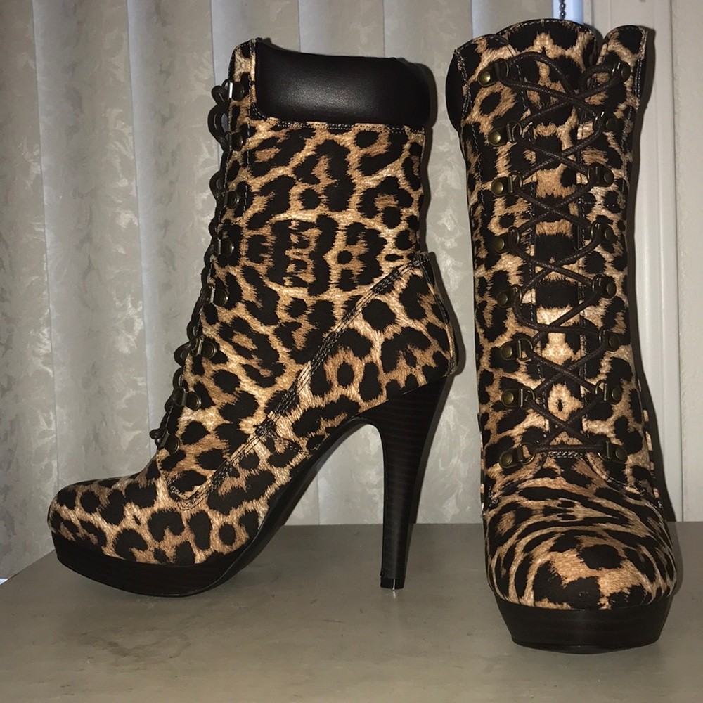 DAYLENE STILETTO HIKER BOOTIE